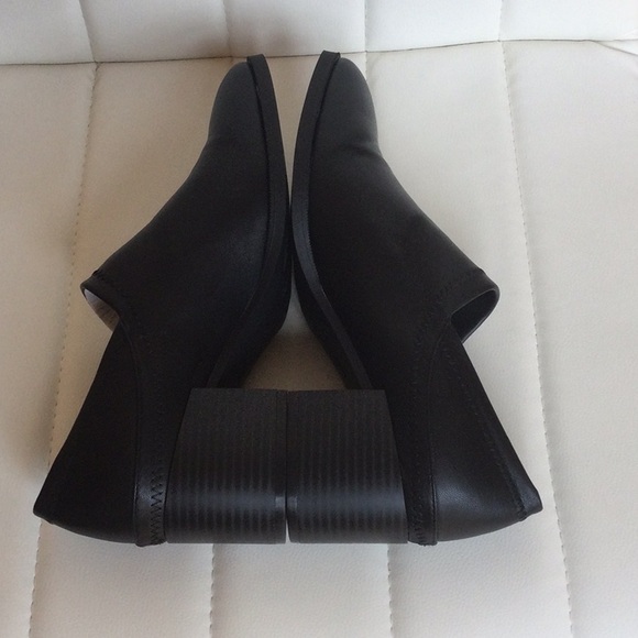 NWB Women’s LifeStride 8.5M Black Dina Shootie Shoe - Picture 14 of 16